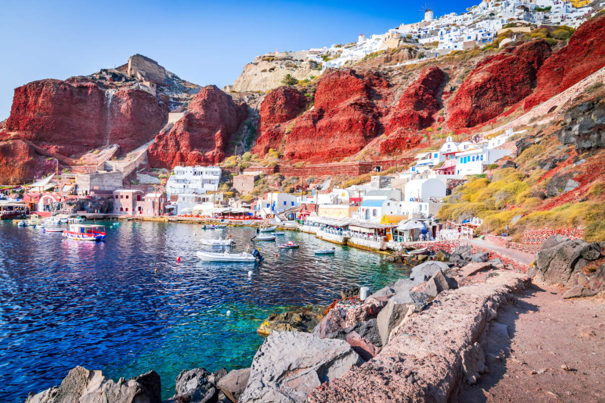 Ammoudi Bay
