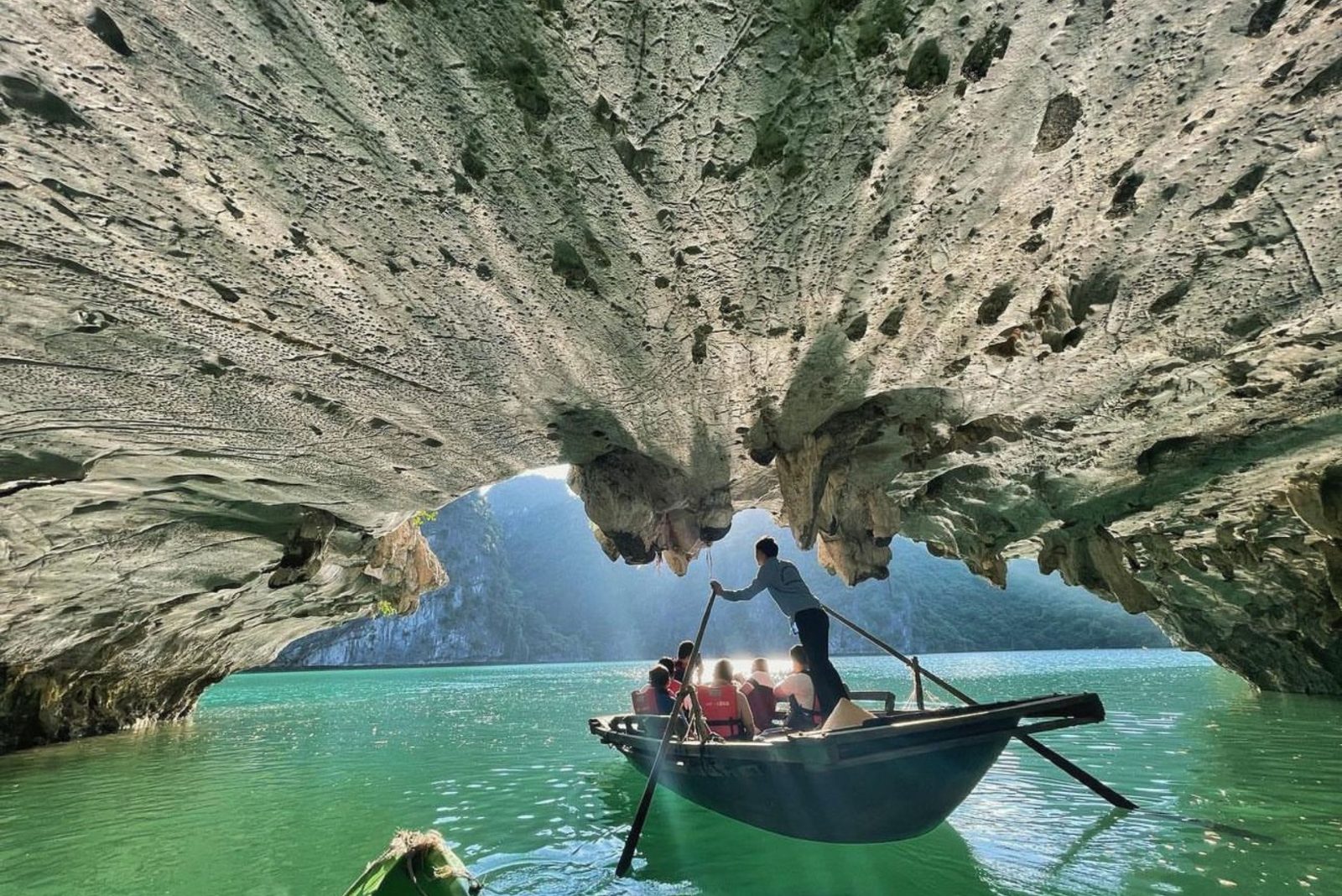 Dark & Bright Cave
