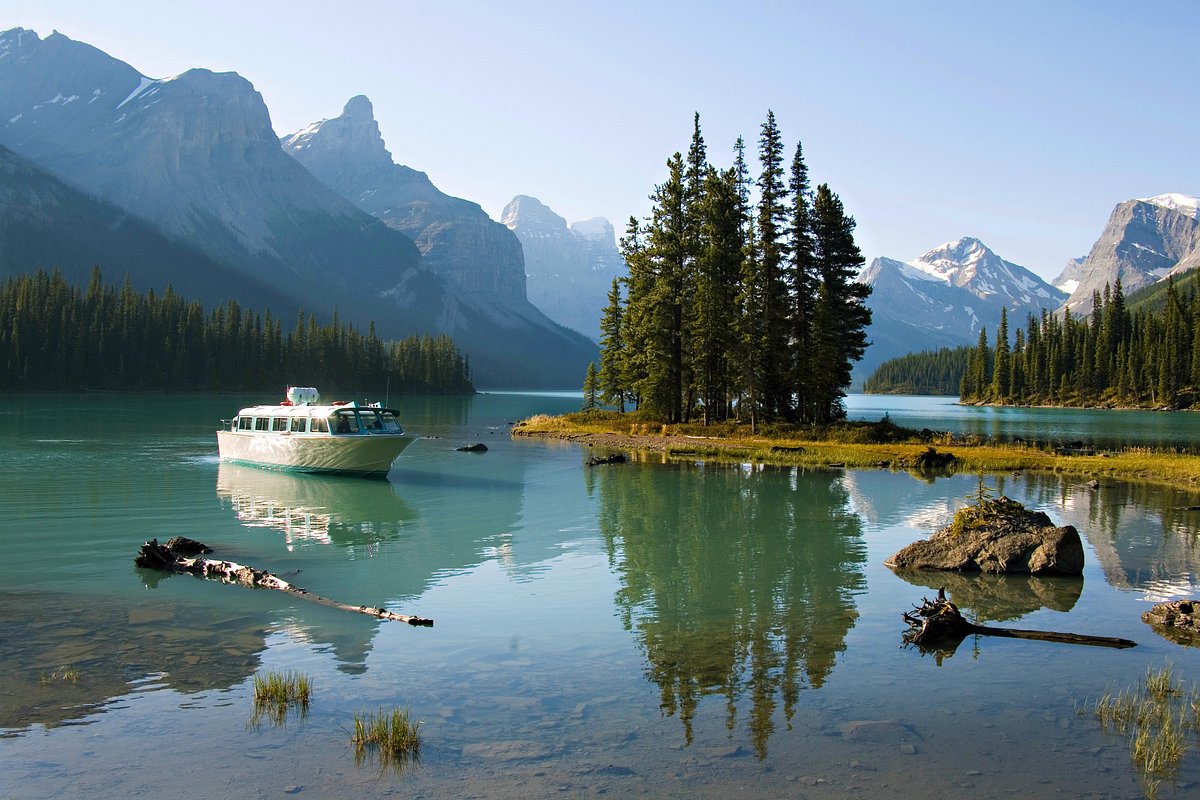 Narrated Lake Voyage