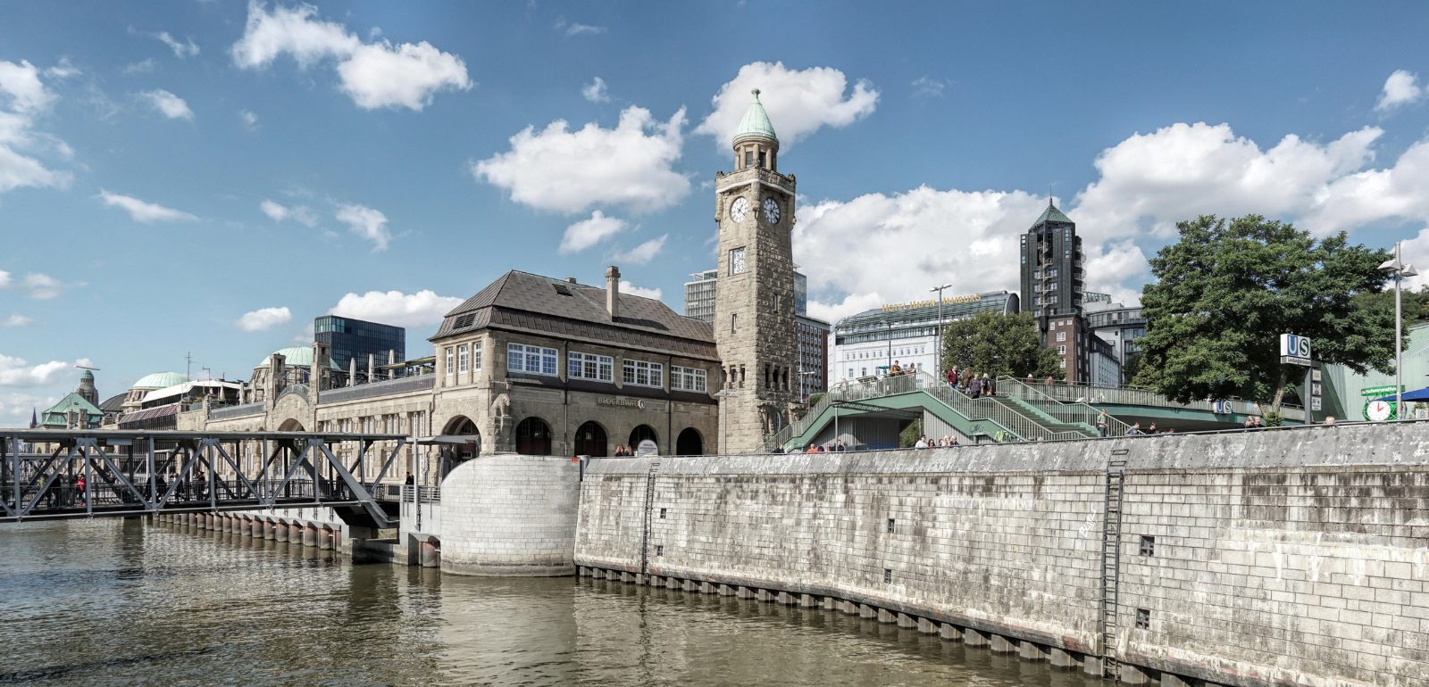 St. Pauli Landungsbrücken