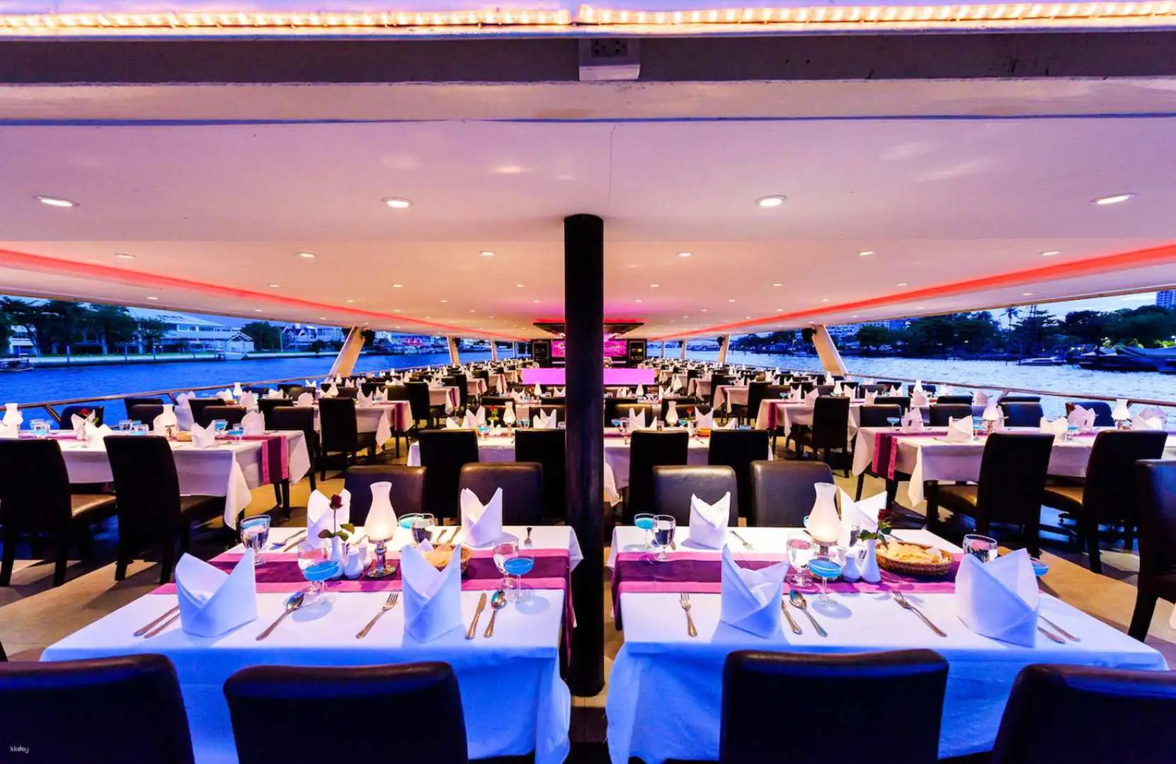 Dining and Sightseeing