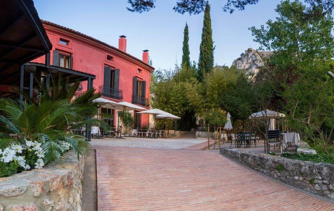 Anna Local Guesthouses