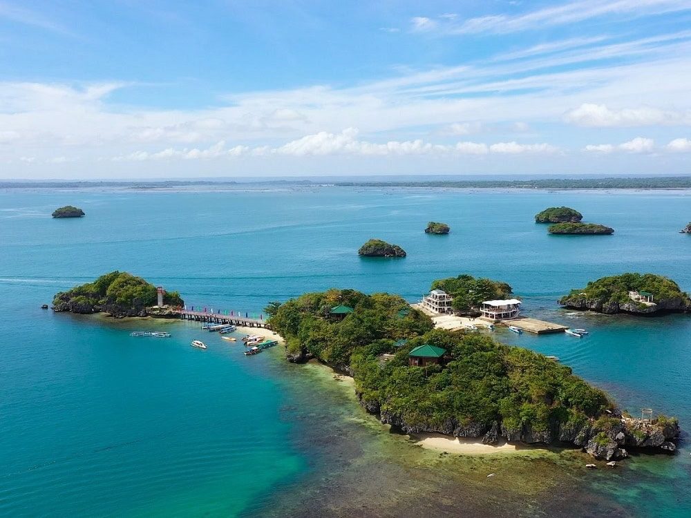 Hundred Islands Tour From Manila