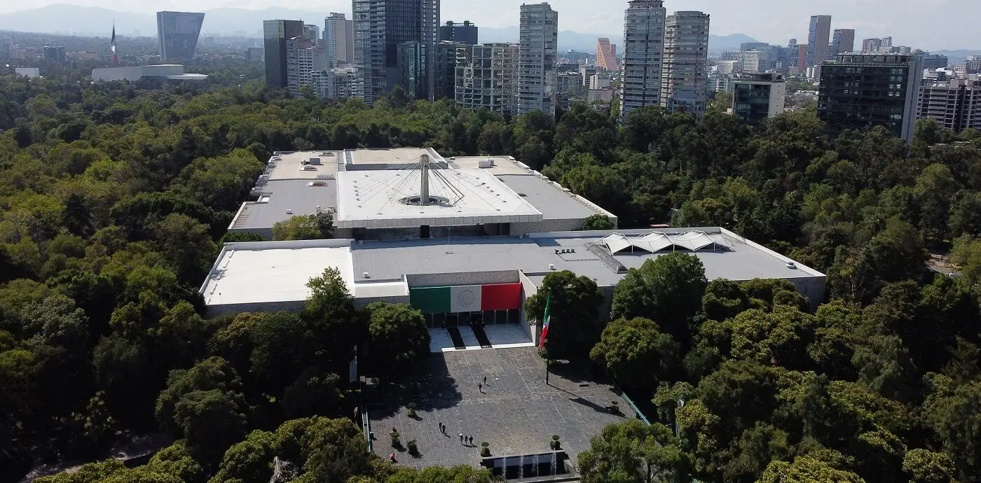 Chapultepec Castle and Anthropology Museum Tour