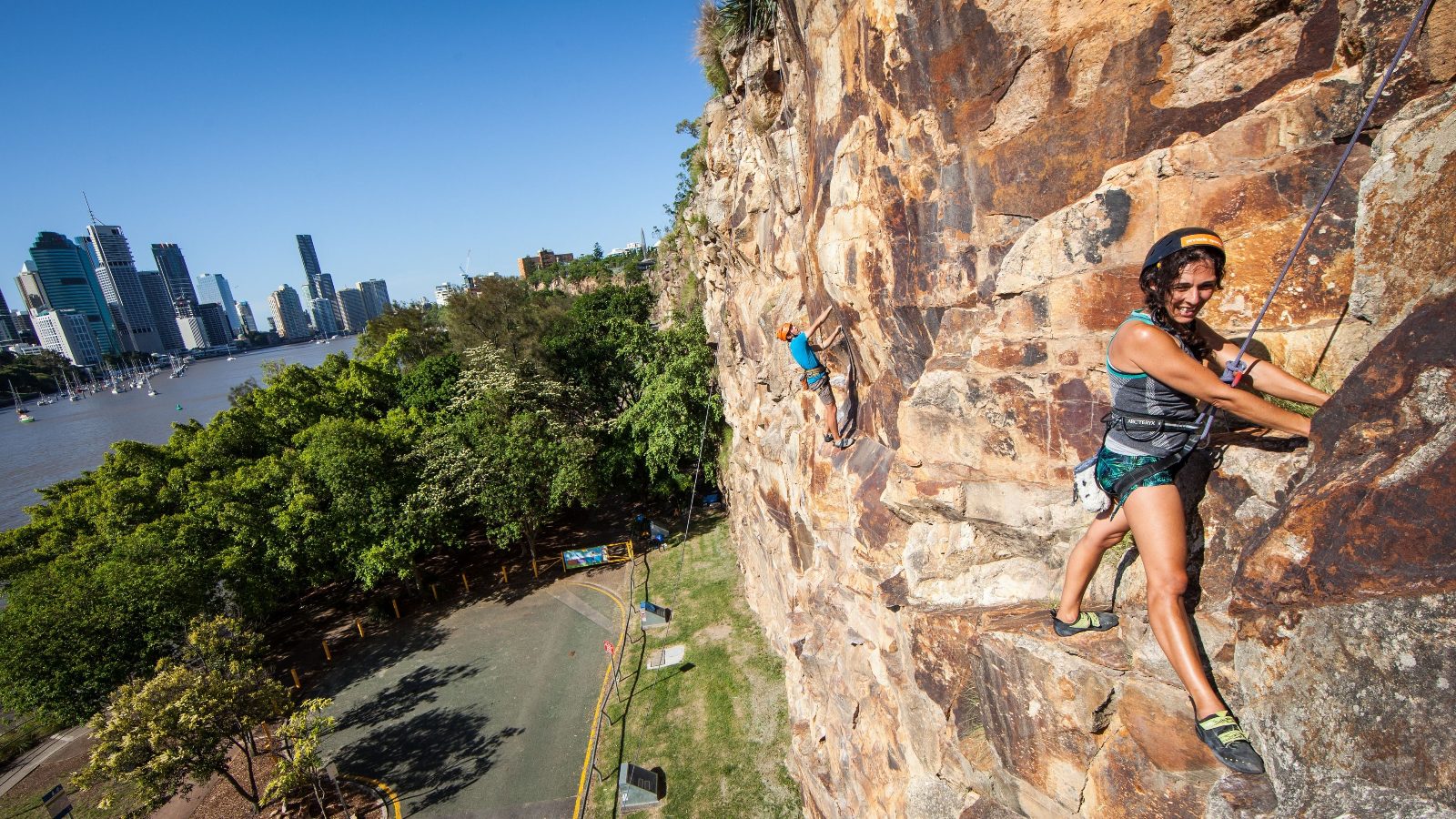Kangaroo Point Cliffs Abseiling Experience
