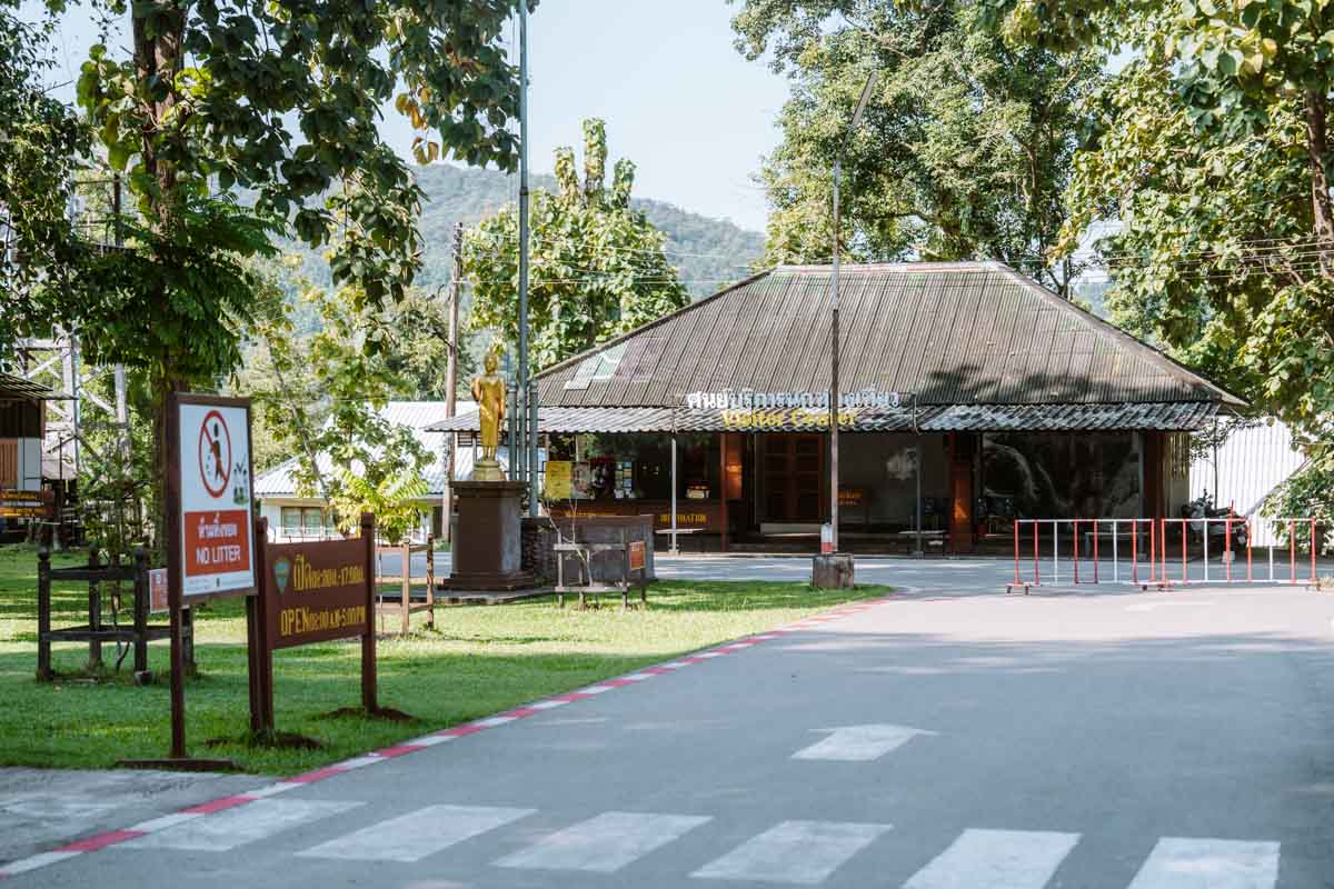 Visitor Parking and Entry Hub
