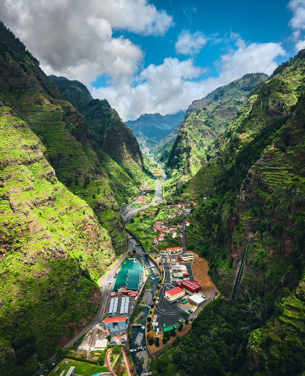 Serra de Água Walk Overview