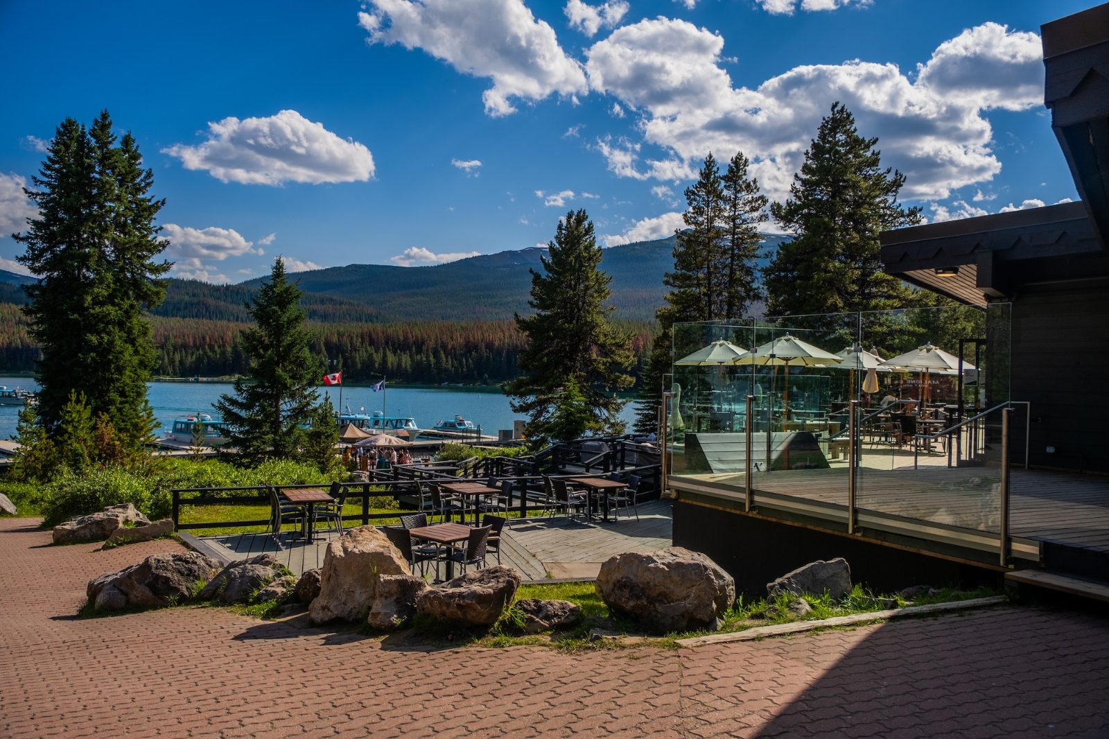 The Lake House Cafe
