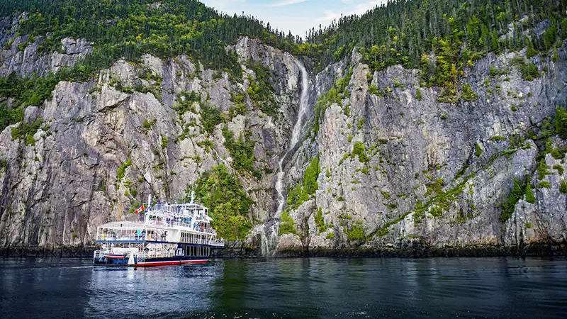 Your experience at Saguenay Fjord Cruise