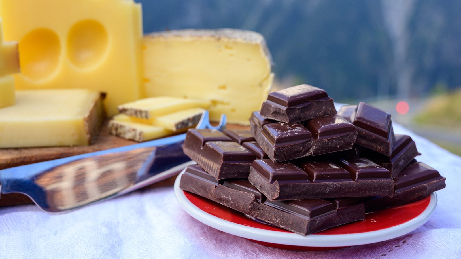 Does Cheese and Chocolate Go Together