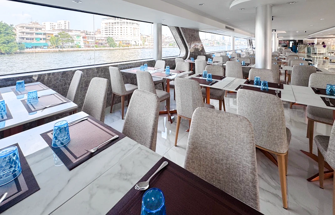 Lower Deck Air-Conditioned Cabin