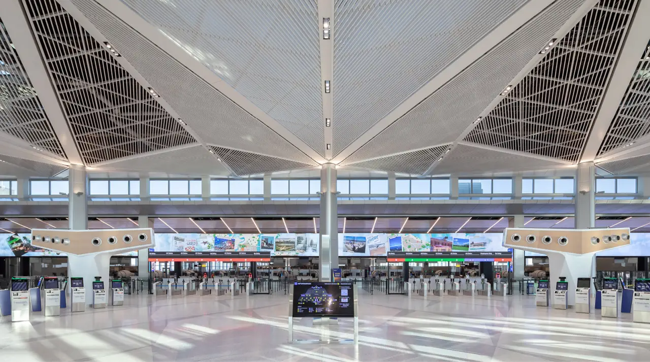 How to Get From Newark Airport to Manhattan