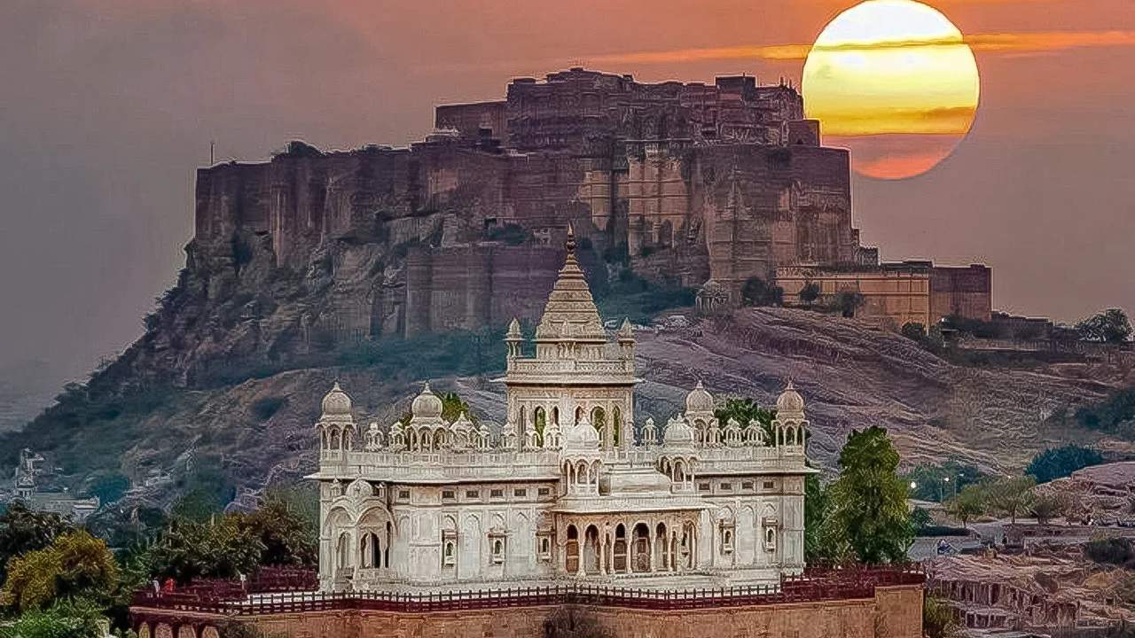 Jaswant Thada approach