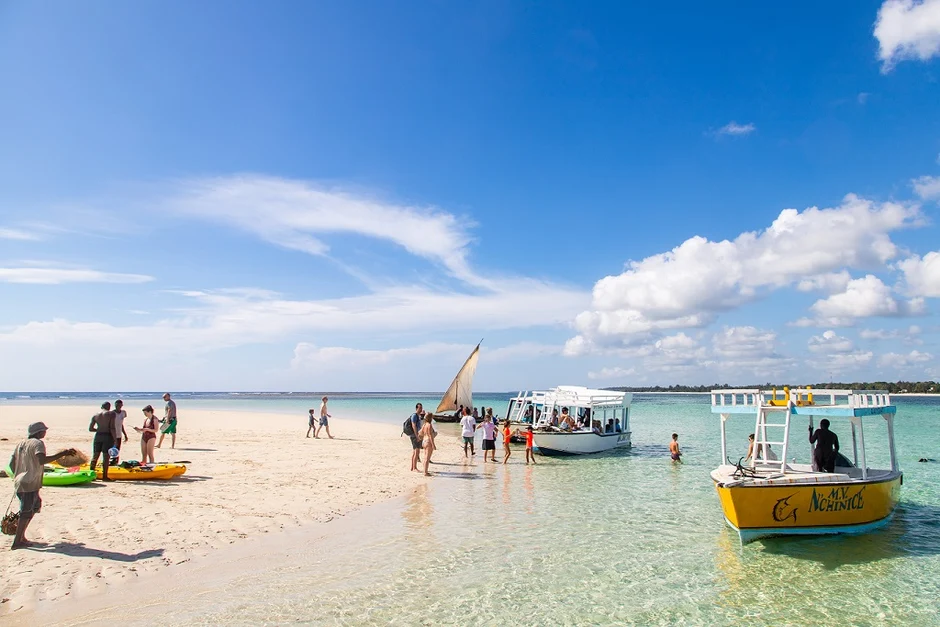 Diani Beach Glass Boat Cruise to Robinson Island
