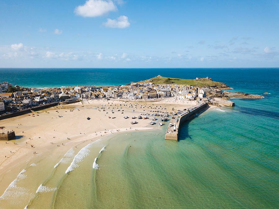 St Ives Island