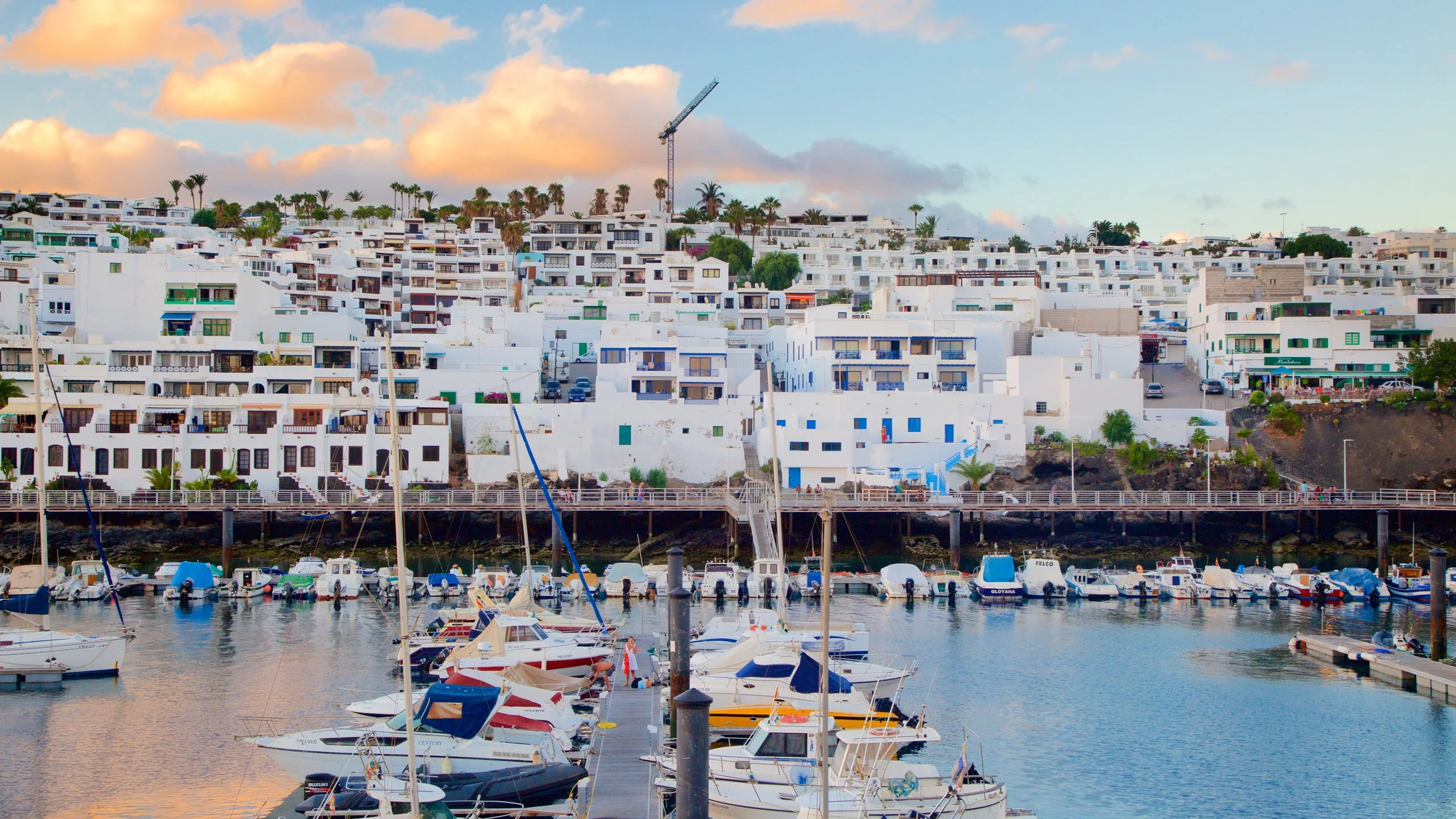 Puerto del Carmen Marina