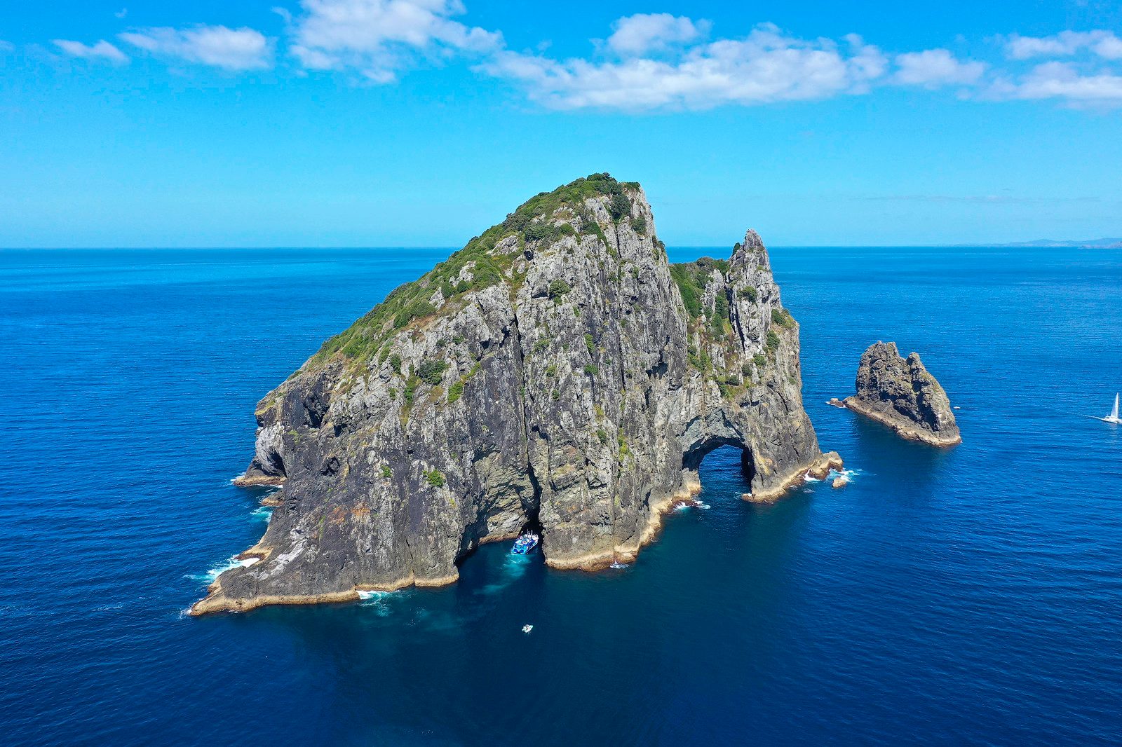 Motukokako Island Arch