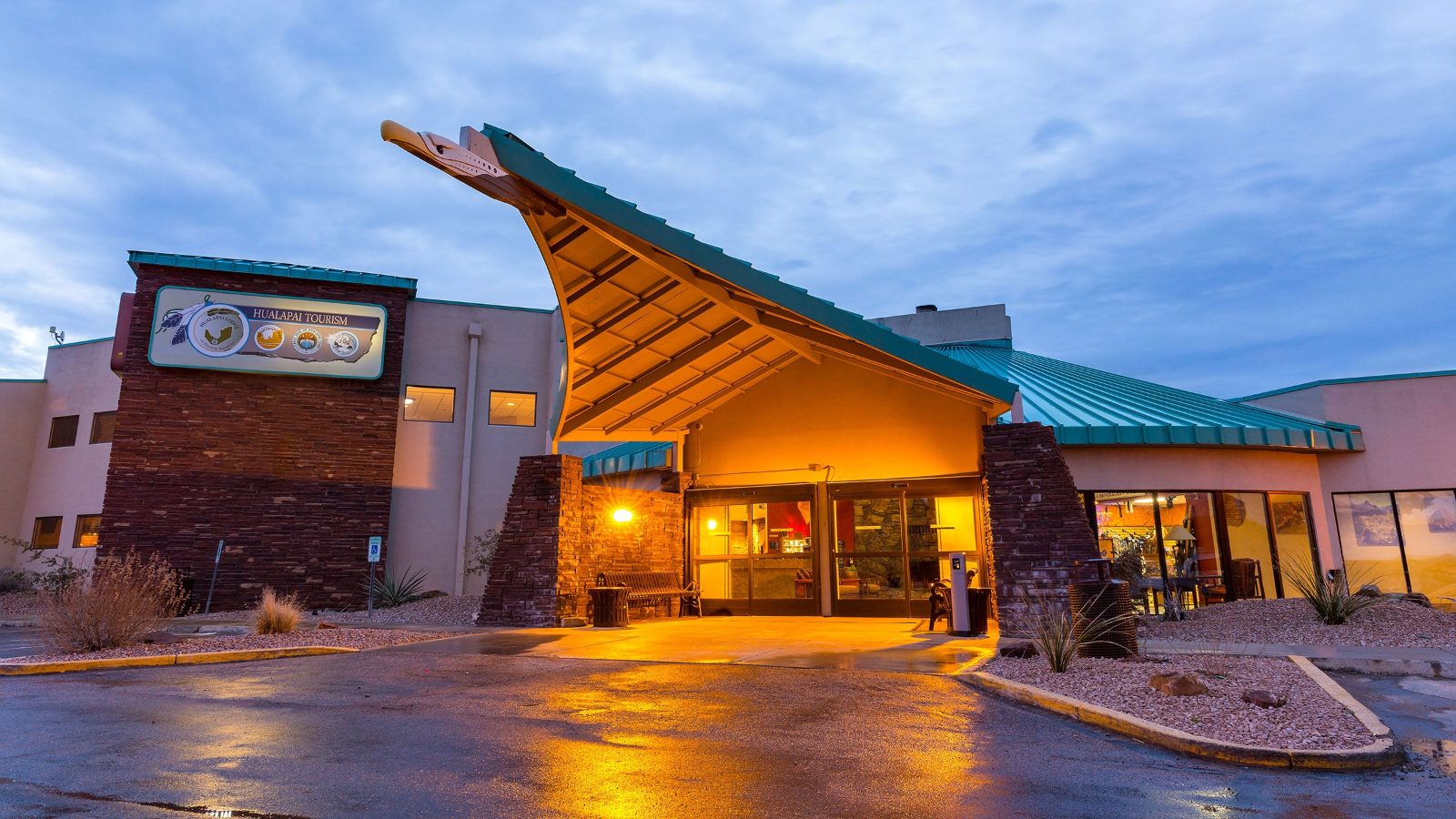 Hualapai Lodge