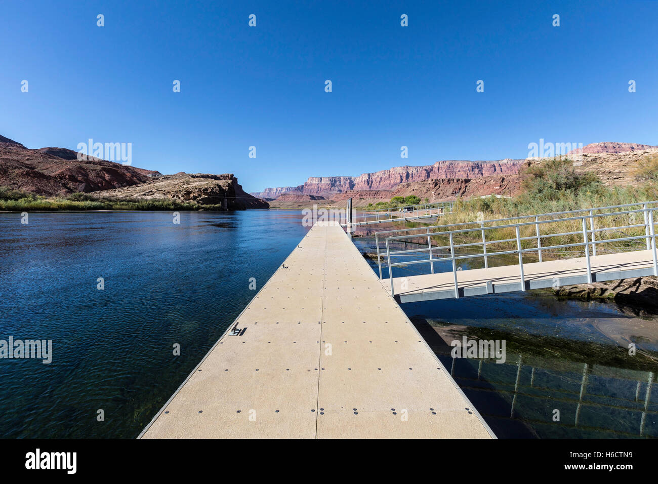 Pontoon Boat Dock
