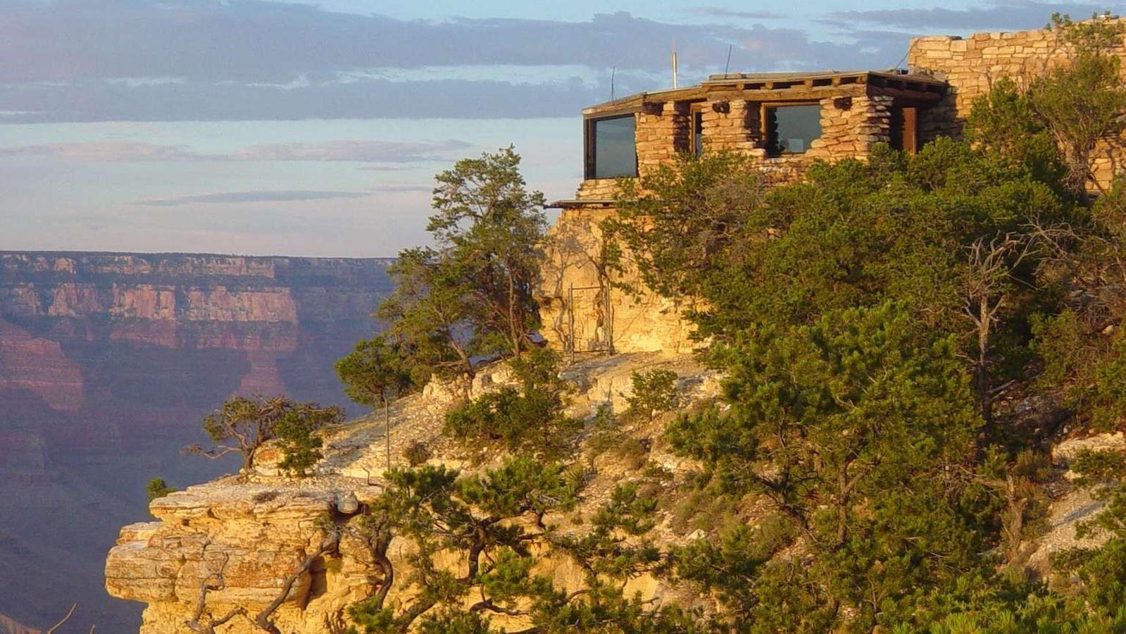 Yavapai Point and Geology Museum