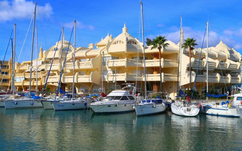 Puerto Deportivo Marina Basin