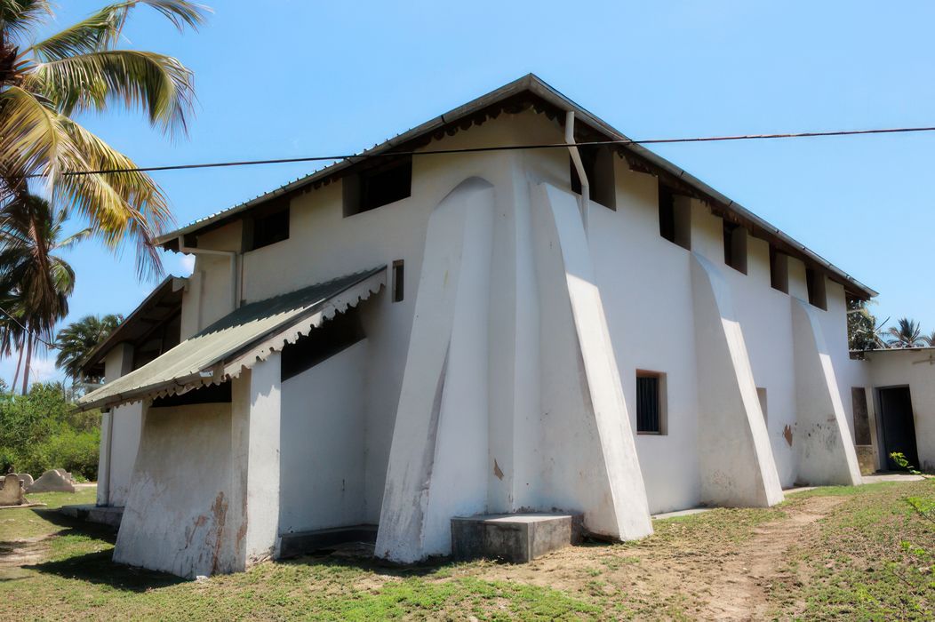 Old Kizimkazi Mosque Exterior