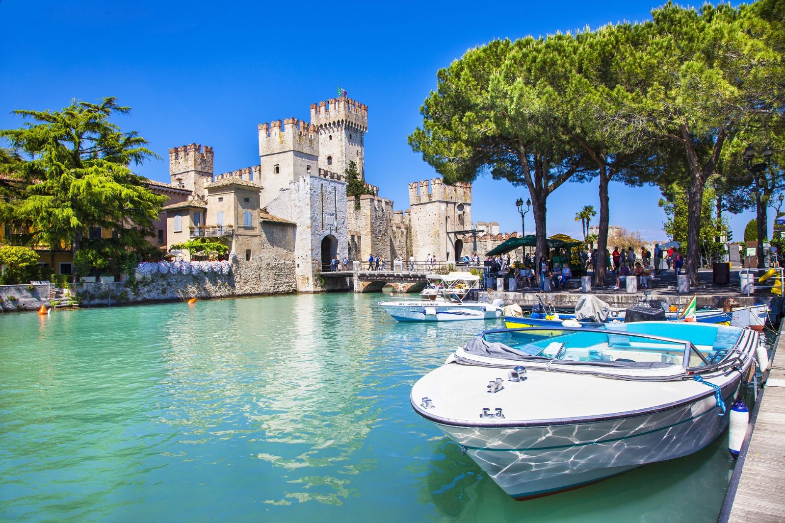 Sirmione Boat Rental No License Overview