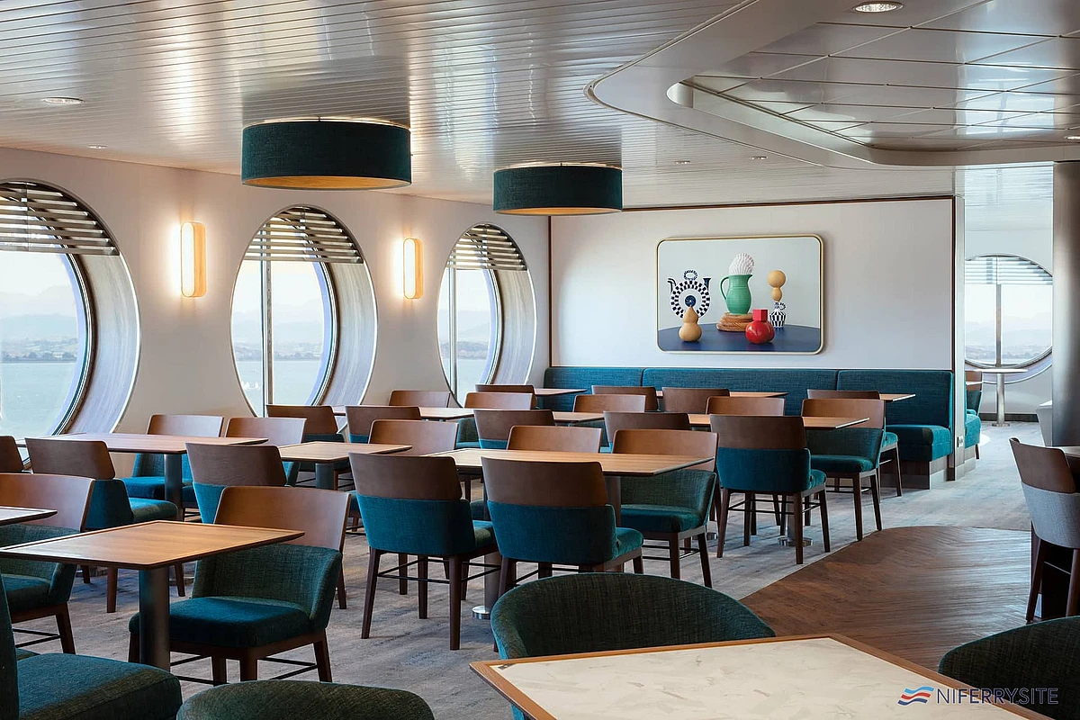 Onboard Cafes