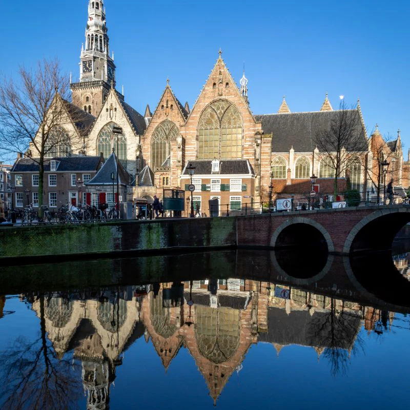 Oude Kerk Area