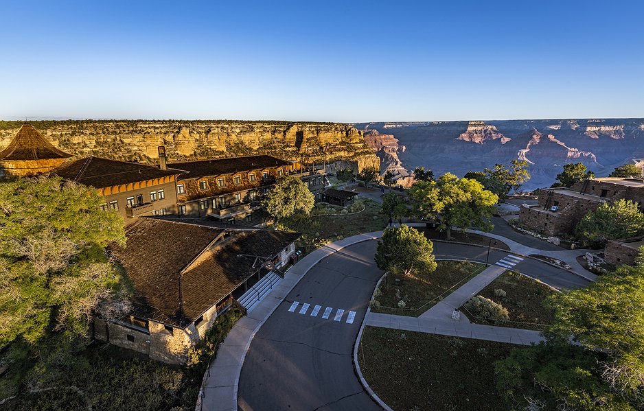 Grand Canyon Village and Return