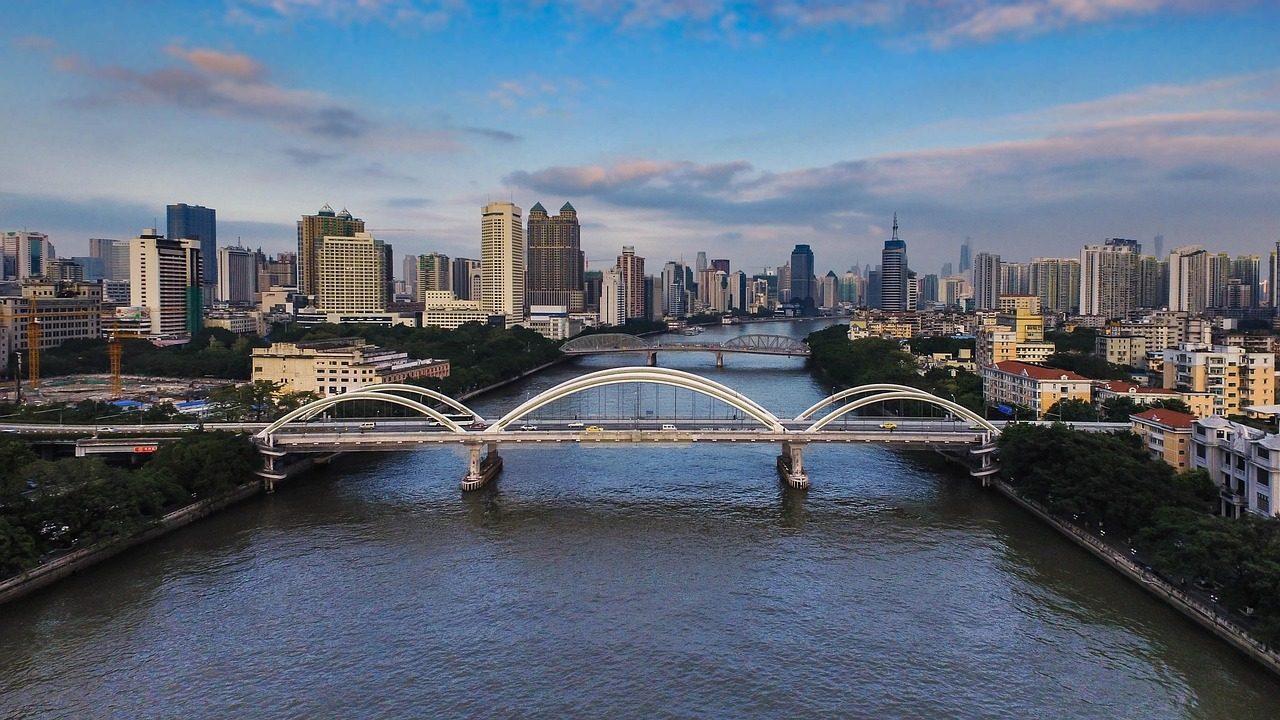 Haizhu Bridge