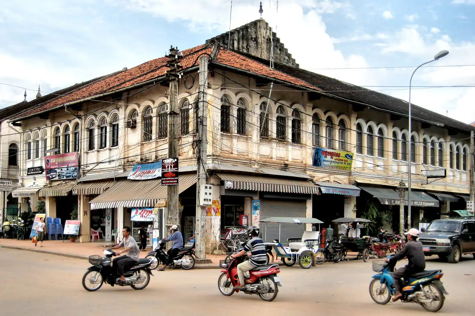 Old Market Entrance