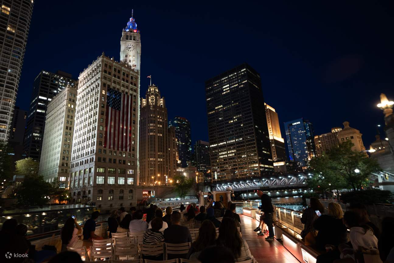 Your experience at Chicago Night River Cruise