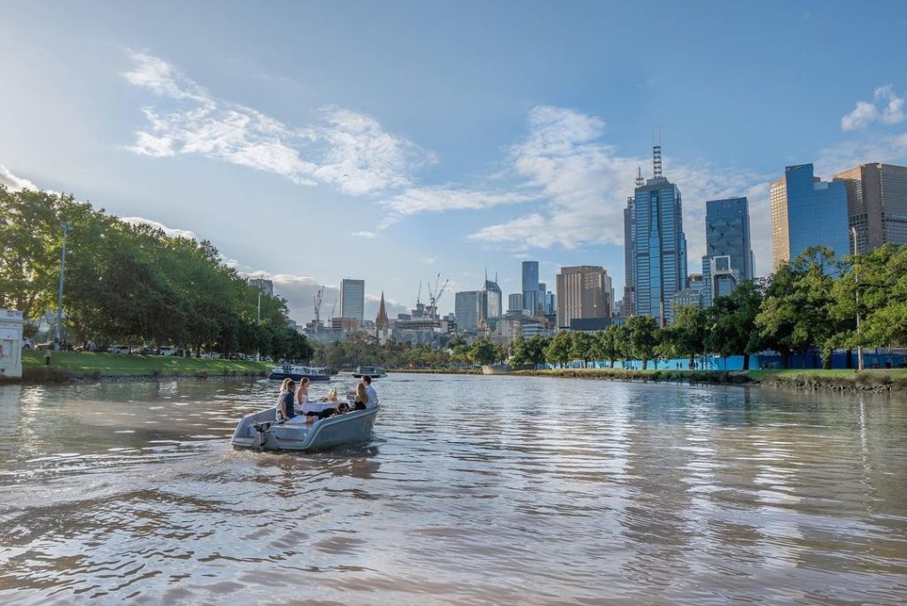 Yarra River Boat Hire Overview