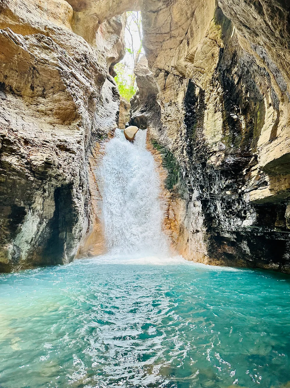 La Leona Waterfall Hike