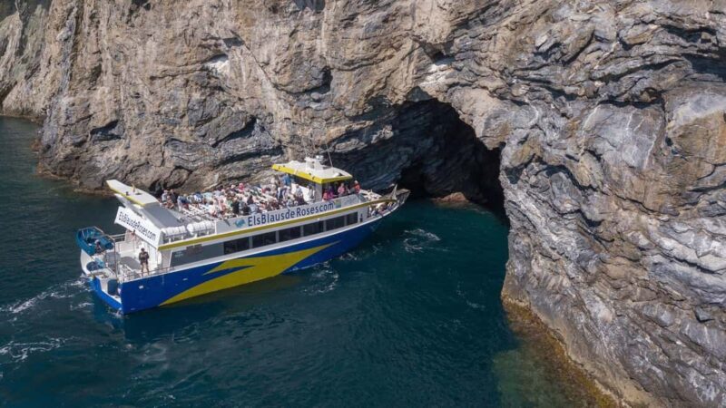 Boat from Roses to Cadaques Overview