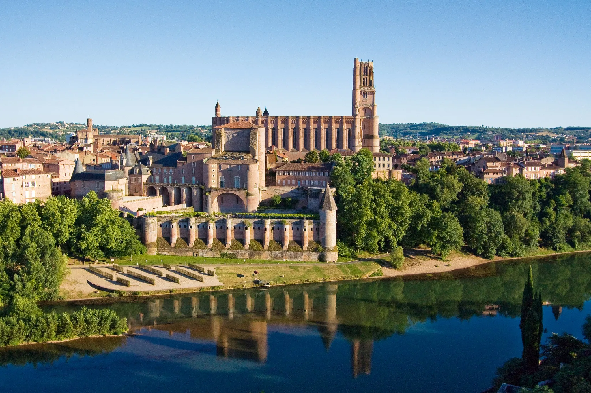 Albi Day Trip from Toulouse: Medieval Heritage Explorer