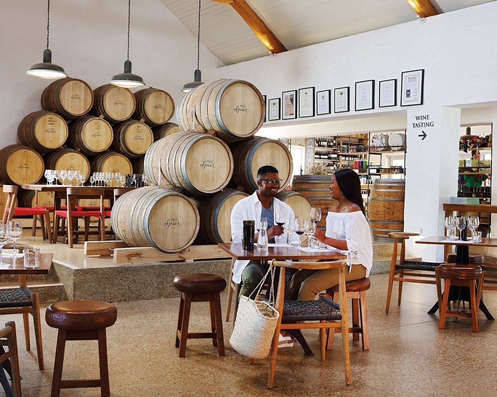 Your experience at Hop on Hop Off Stellenbosch Wine Tour