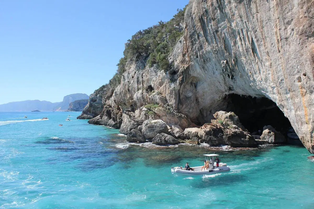 Your experience at Buggerru Boat Tour