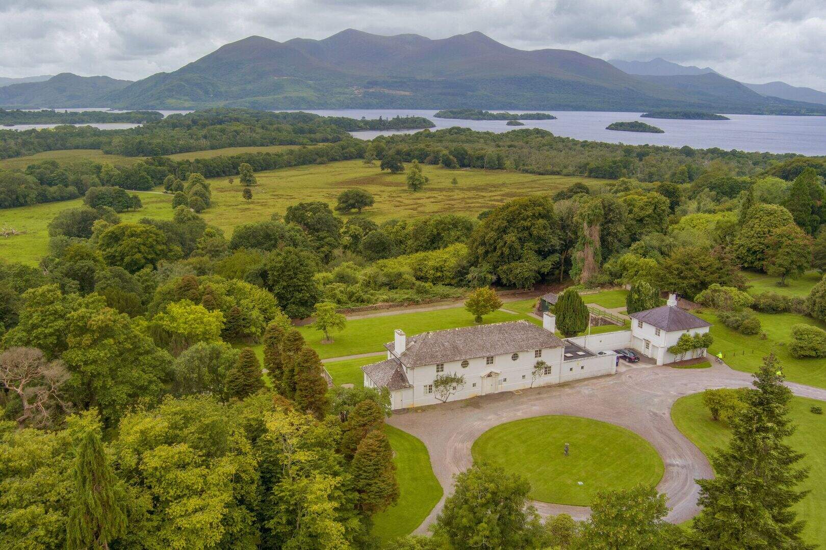 Knockreer Estate