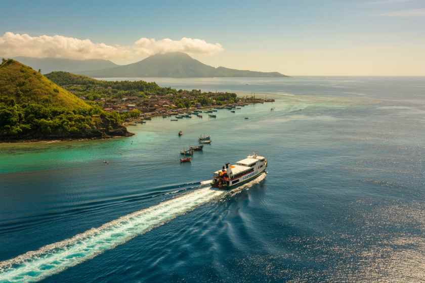 Fast Boat Senggigi to Bali Overview
