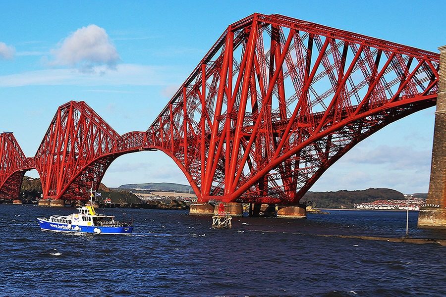 Your experience at Forth Bridge Boat Tour