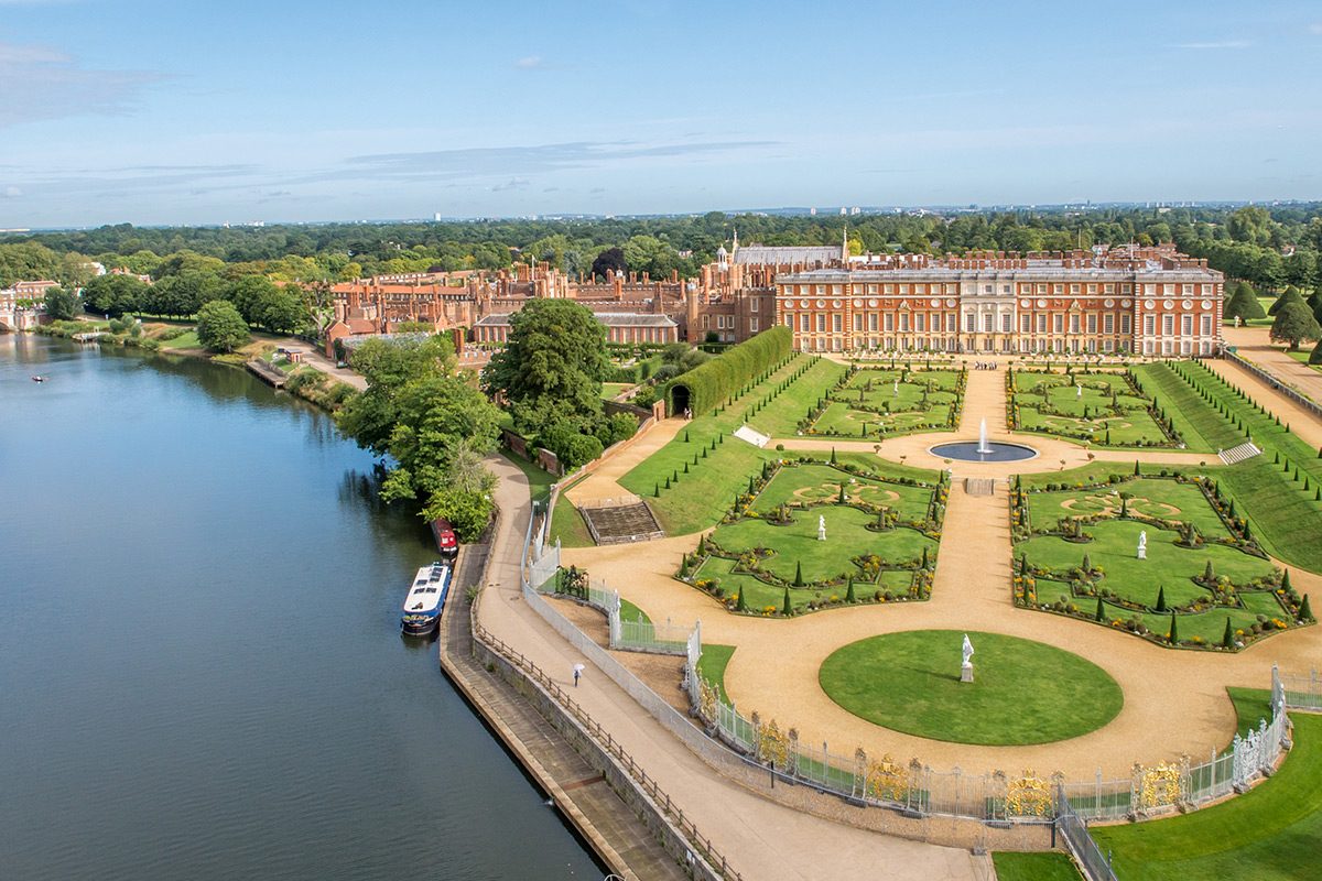 Thames River Cruise to Hampton Court