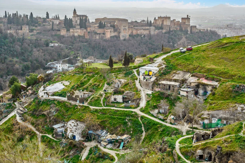 Authentic Sacromonte Caves Flamenco Show Experience