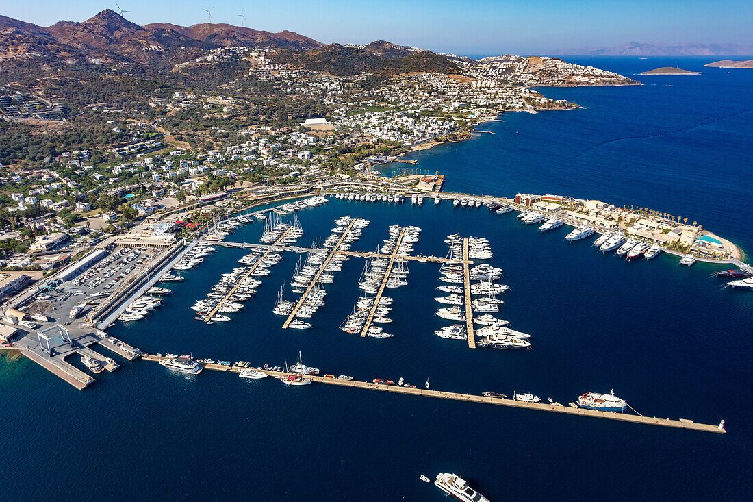 Private Yacht Charter in Bodrum Waters