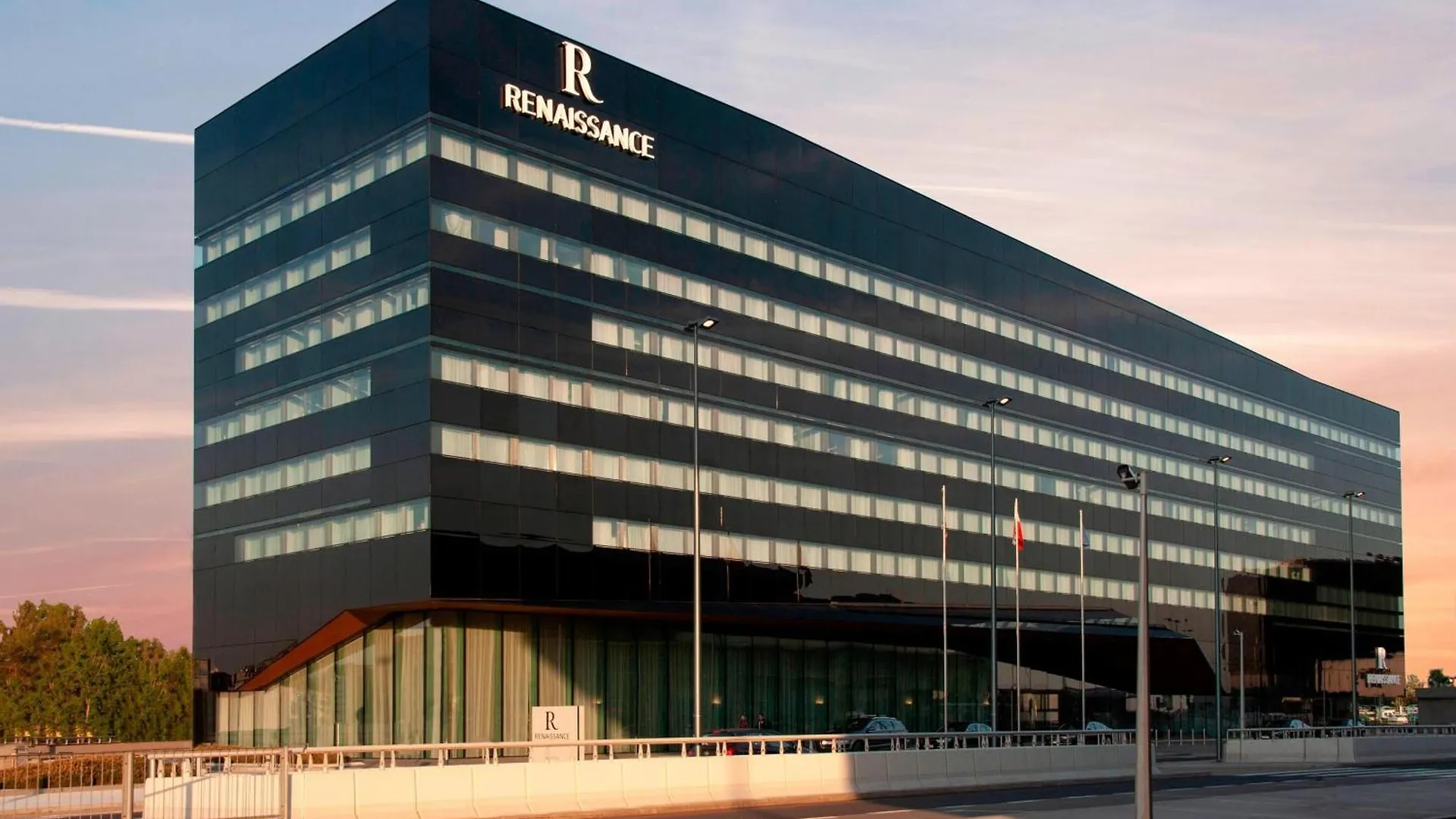 Renaissance London Heathrow