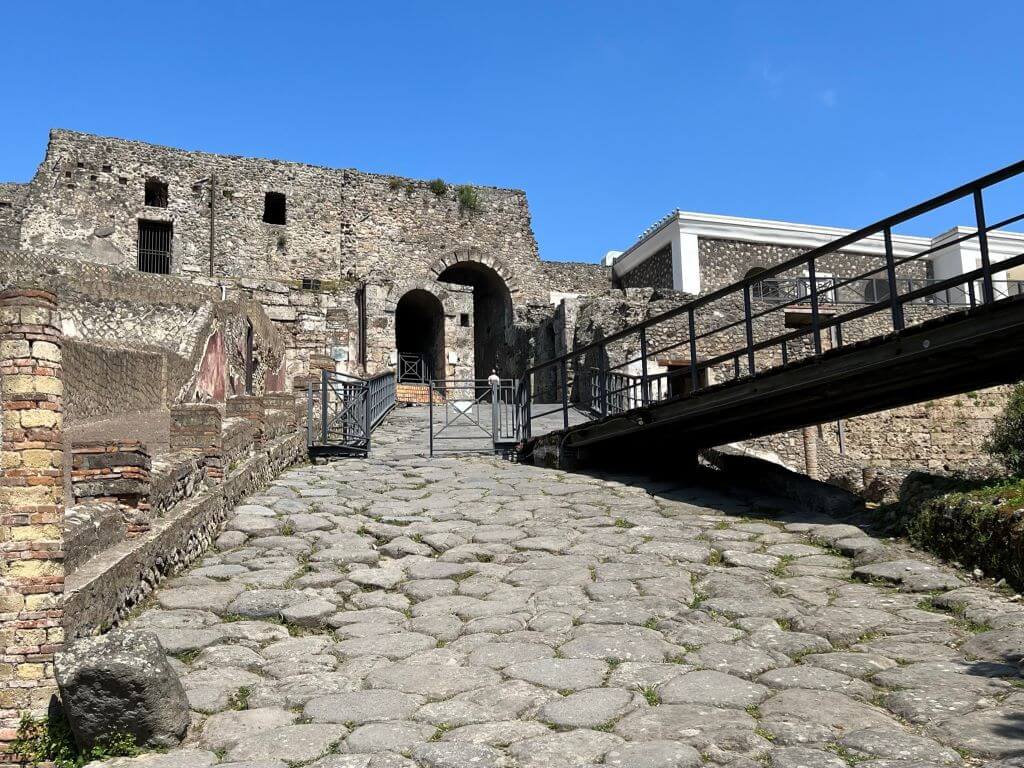 Porta Marina Superiore