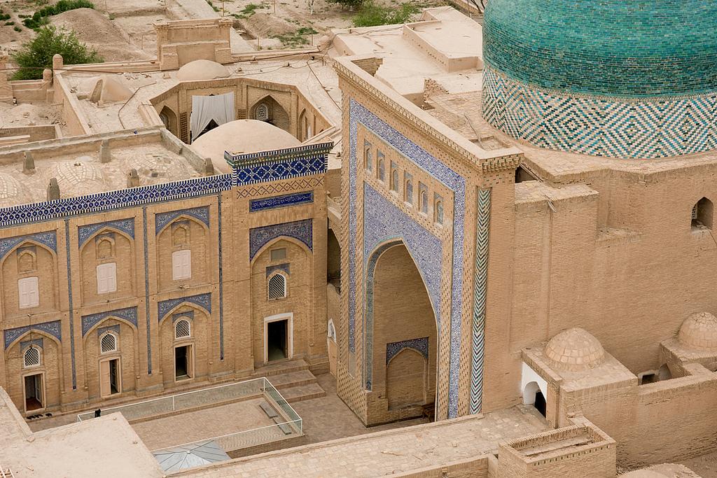 Pakhlavan Mahmud Mausoleum