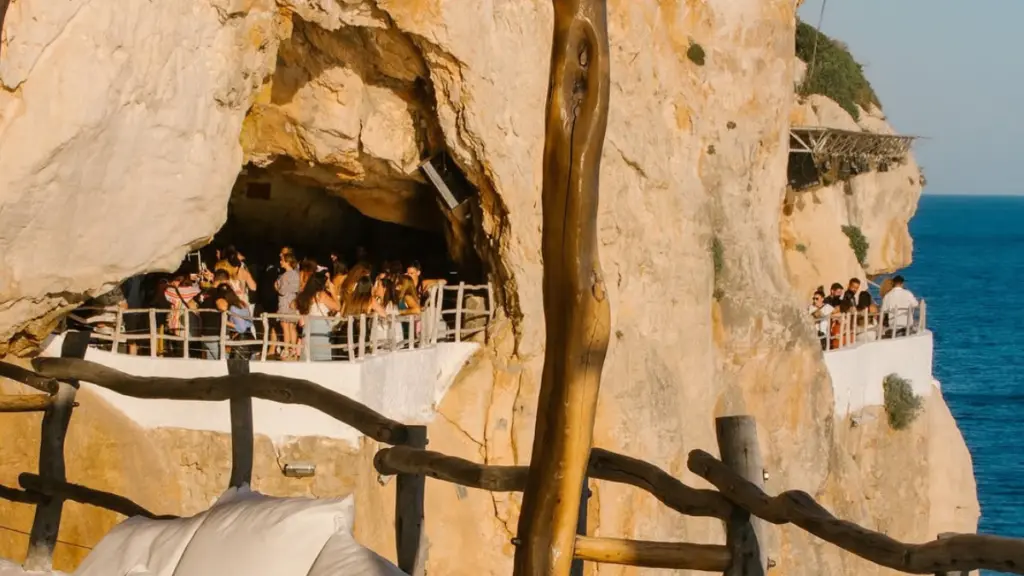 Cathedral Cave