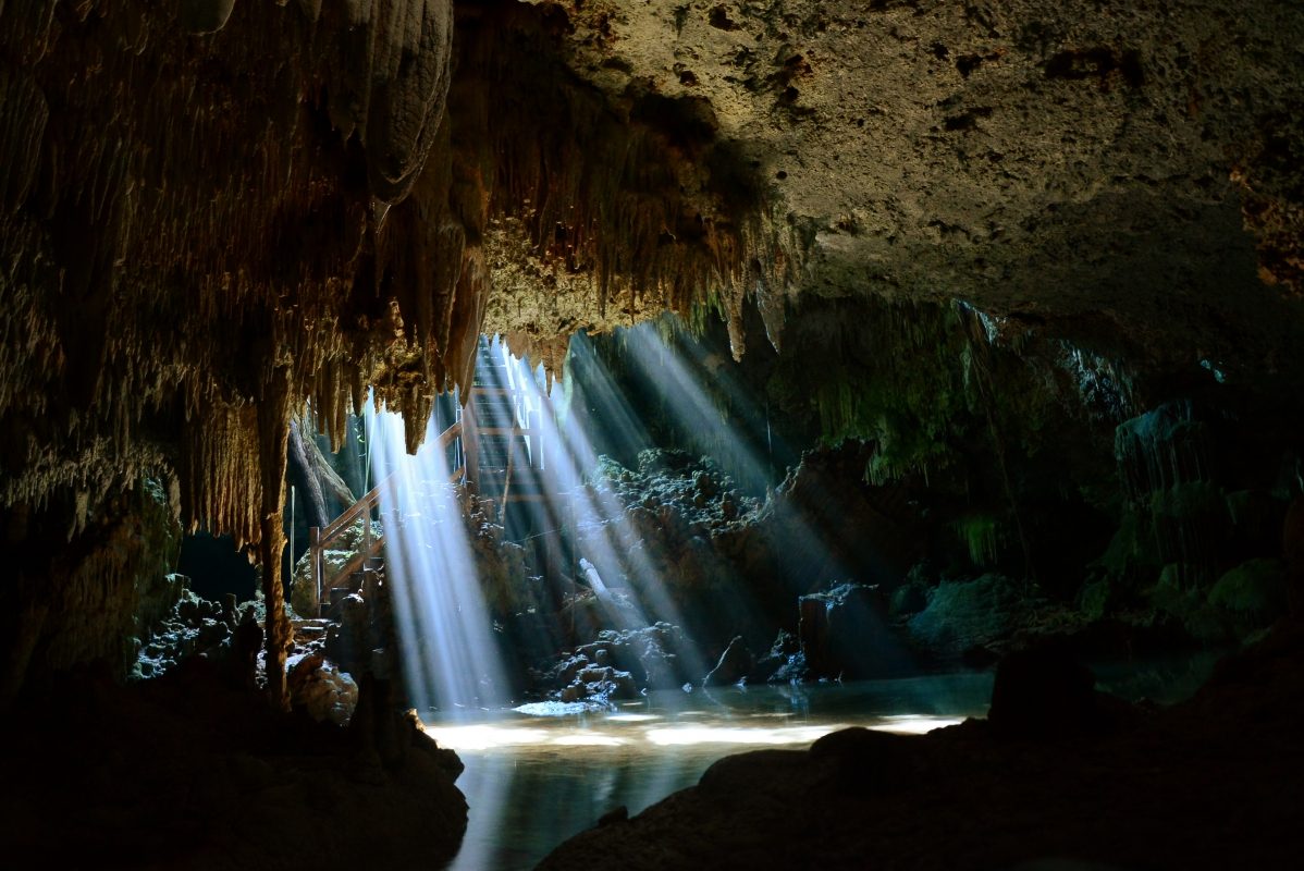 Cova de la Llum